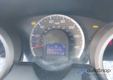 2010 Honda Fit z USA, uszkodzony, nr VIN JHMGE8H20AC004472